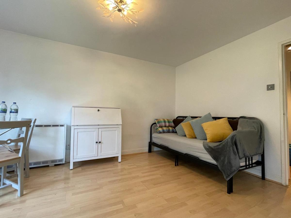Surrey Docks Se16 Near Canada Water N Easy Access Canary Wharf Лондон Екстериор снимка